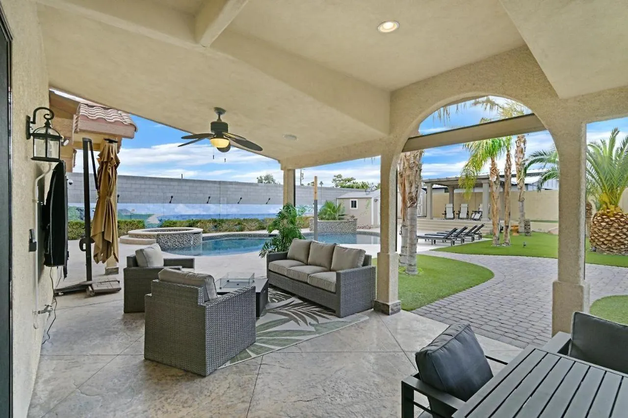 New Luxurious 6Br Villa Near Lv Strip W Pool & Spa Las Vegas