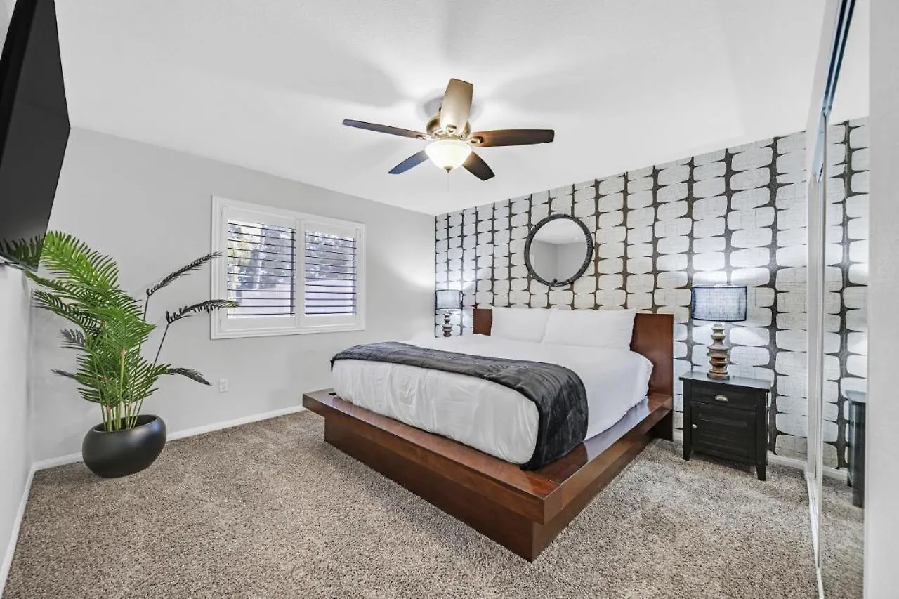 New Luxurious 6Br Villa Near Lv Strip W Pool & Spa Las Vegas 0*,  Verenigde Staten