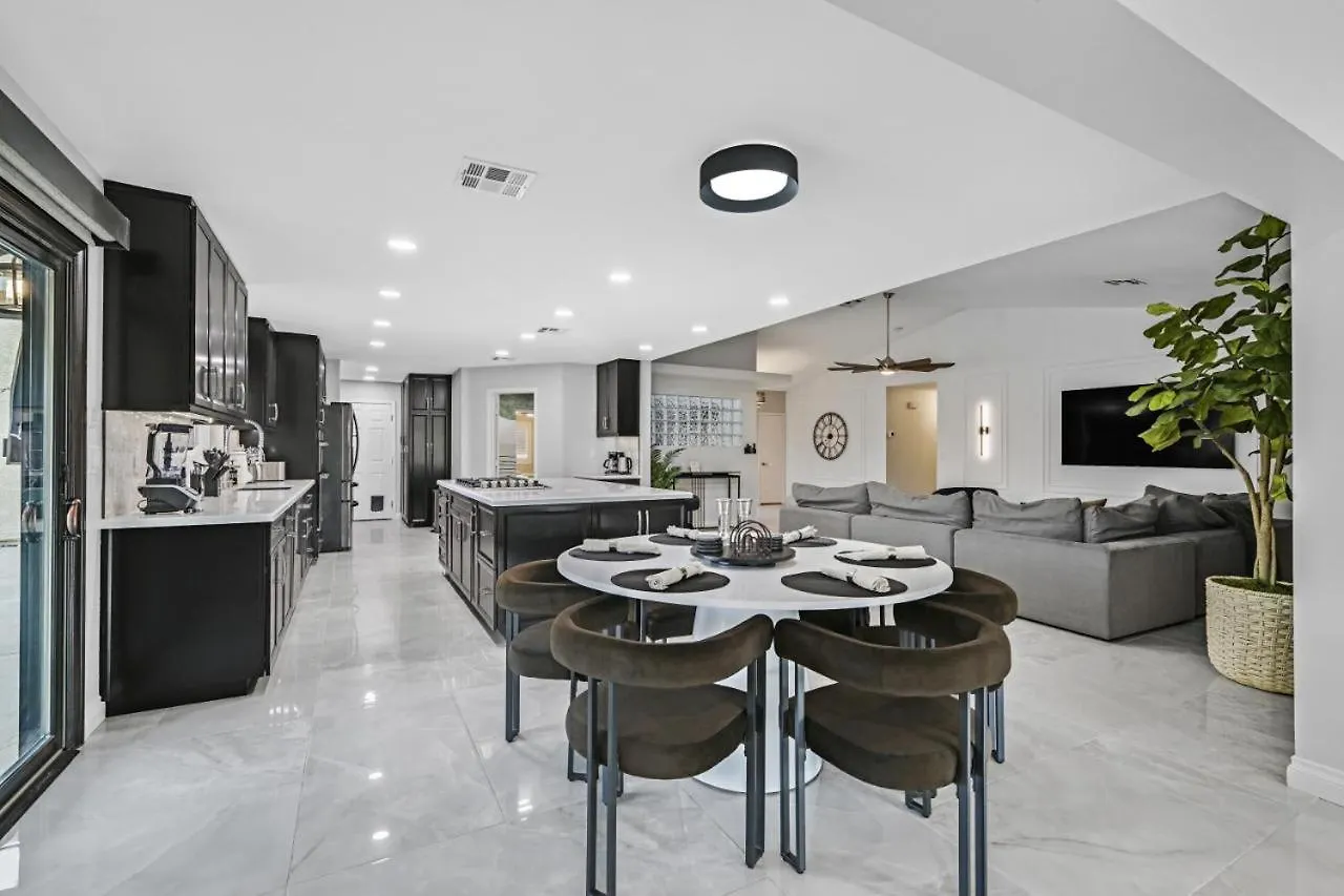 Vakantiehuis New Luxurious 6Br Villa Near Lv Strip W Pool & Spa Las Vegas