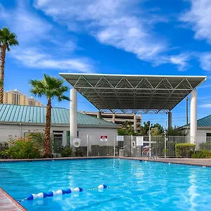 Studio 6 Suites Las Vegas, Nv - Tropicana Hotel