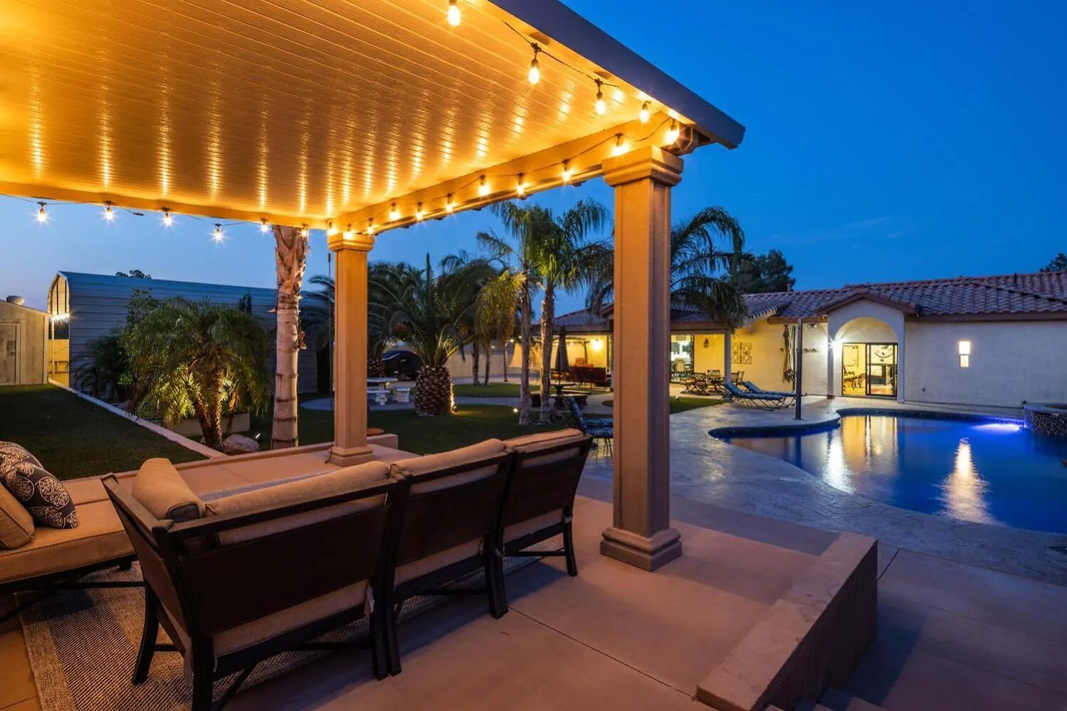 New Luxurious 6Br Villa Near Lv Strip W Pool & Spa ラスベガス 米国