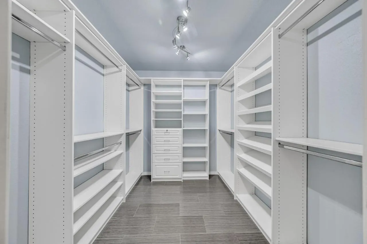 別荘 New Luxurious 6Br Villa Near Lv Strip W Pool & Spa ラスベガス