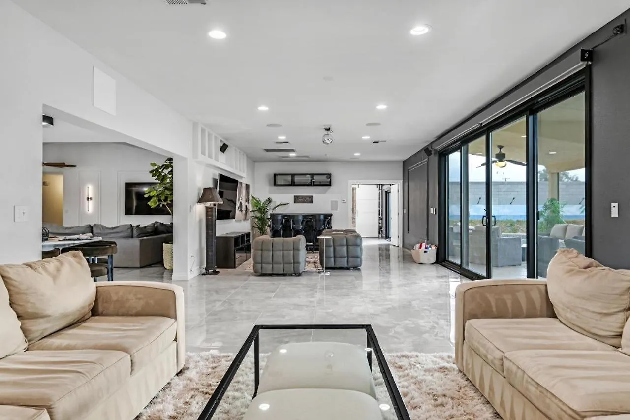 別荘 New Luxurious 6Br Villa Near Lv Strip W Pool & Spa ラスベガス